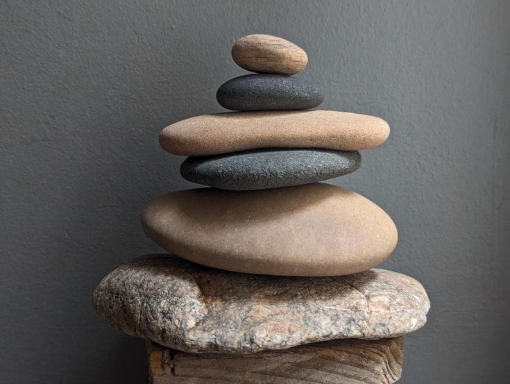 NEVER GOODBYE OR HELLO